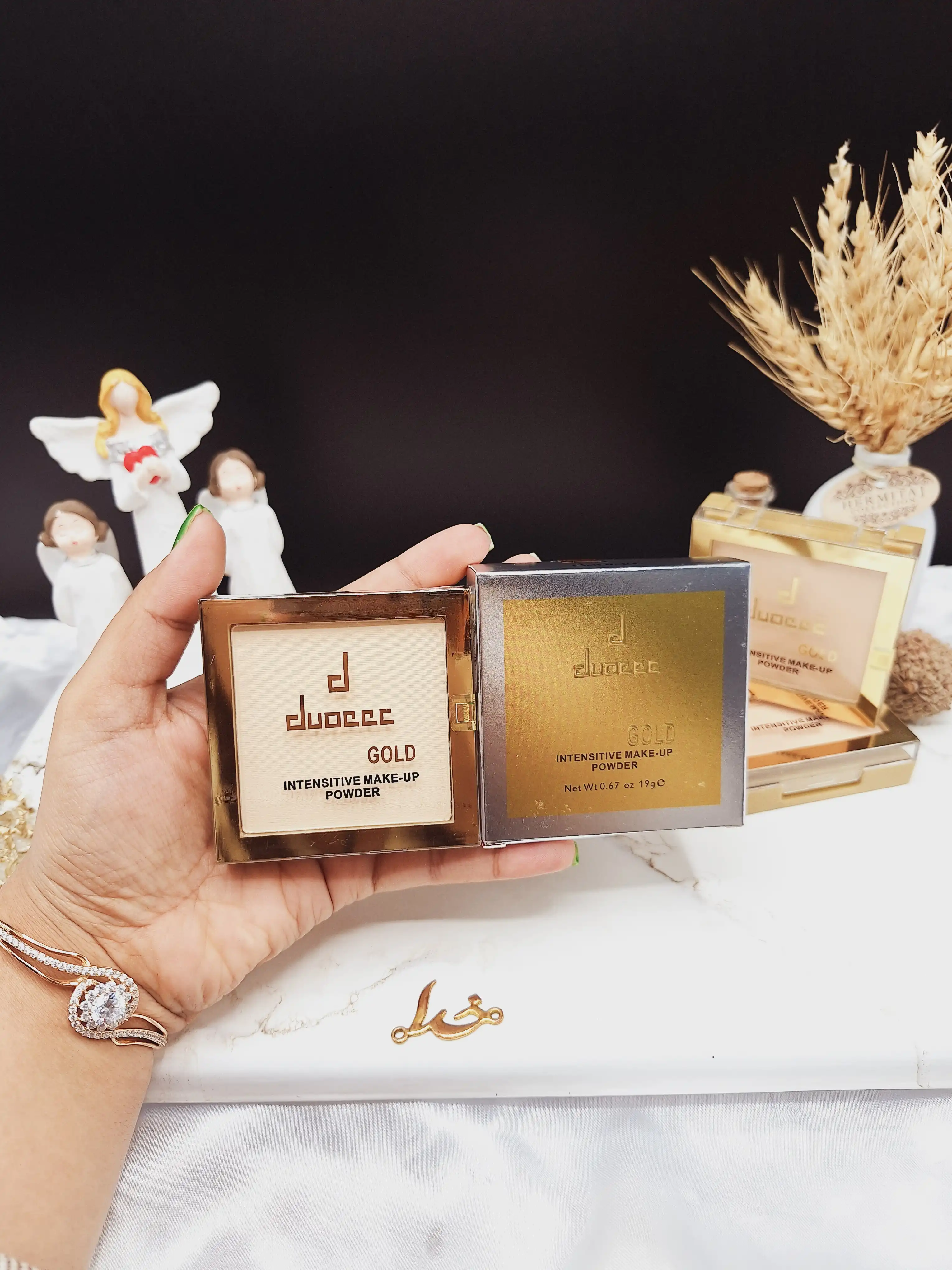 پنکک مات و ضدآب دوسه طلایی DOUCCE