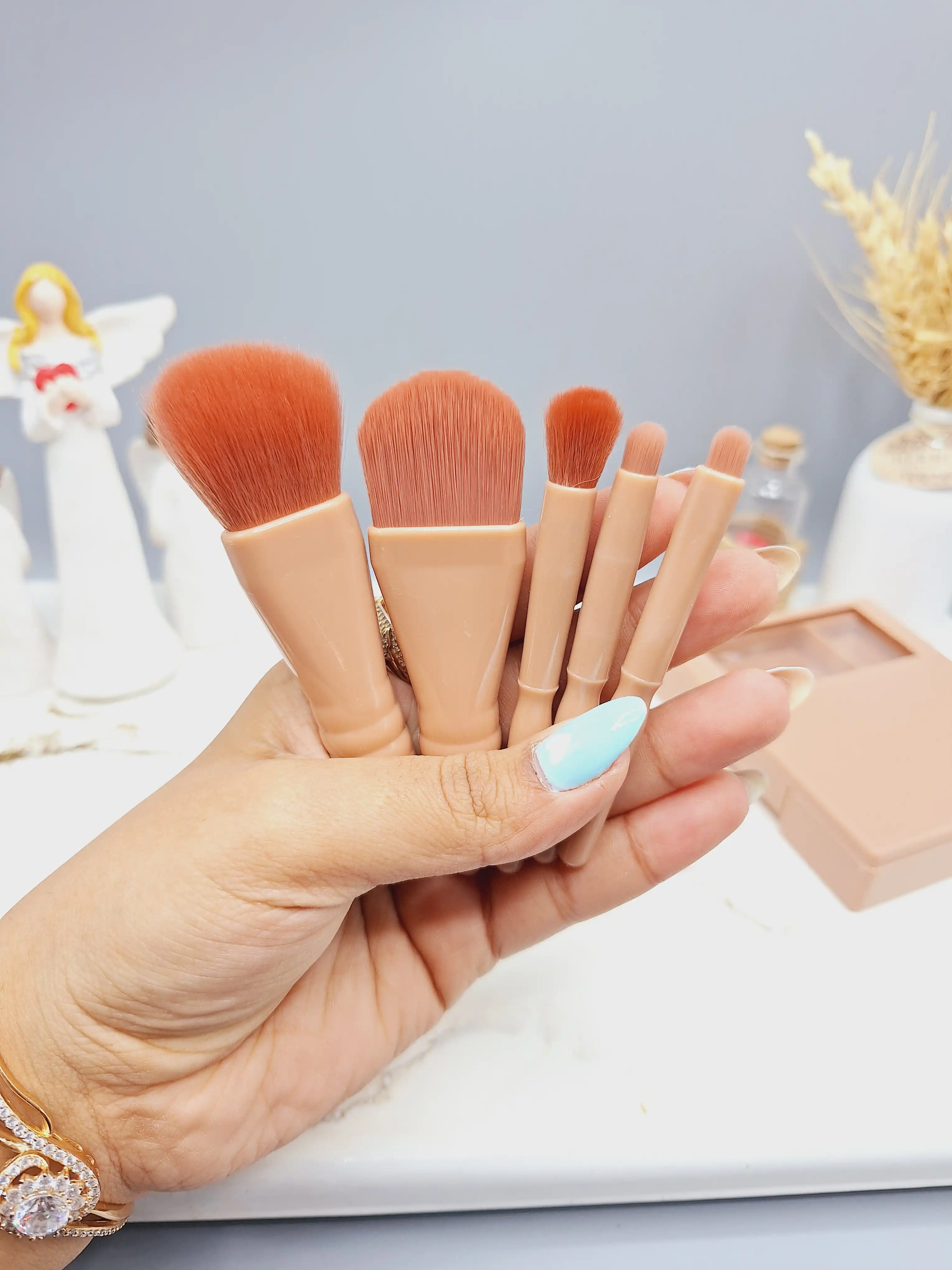 ست براش پر تراکم آینه دار و باکس دار  رنگ (نود یا قهوه ای)