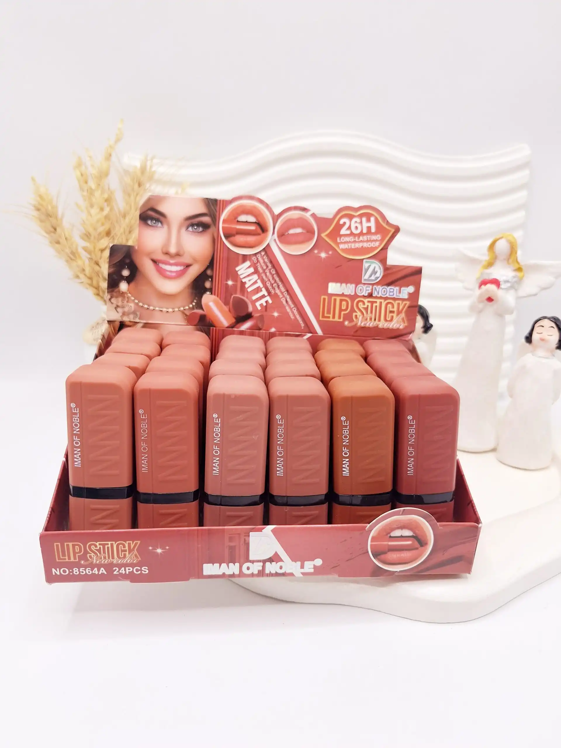 پک رژ جامد نرم برند آیمن آف نوبل کد 8564