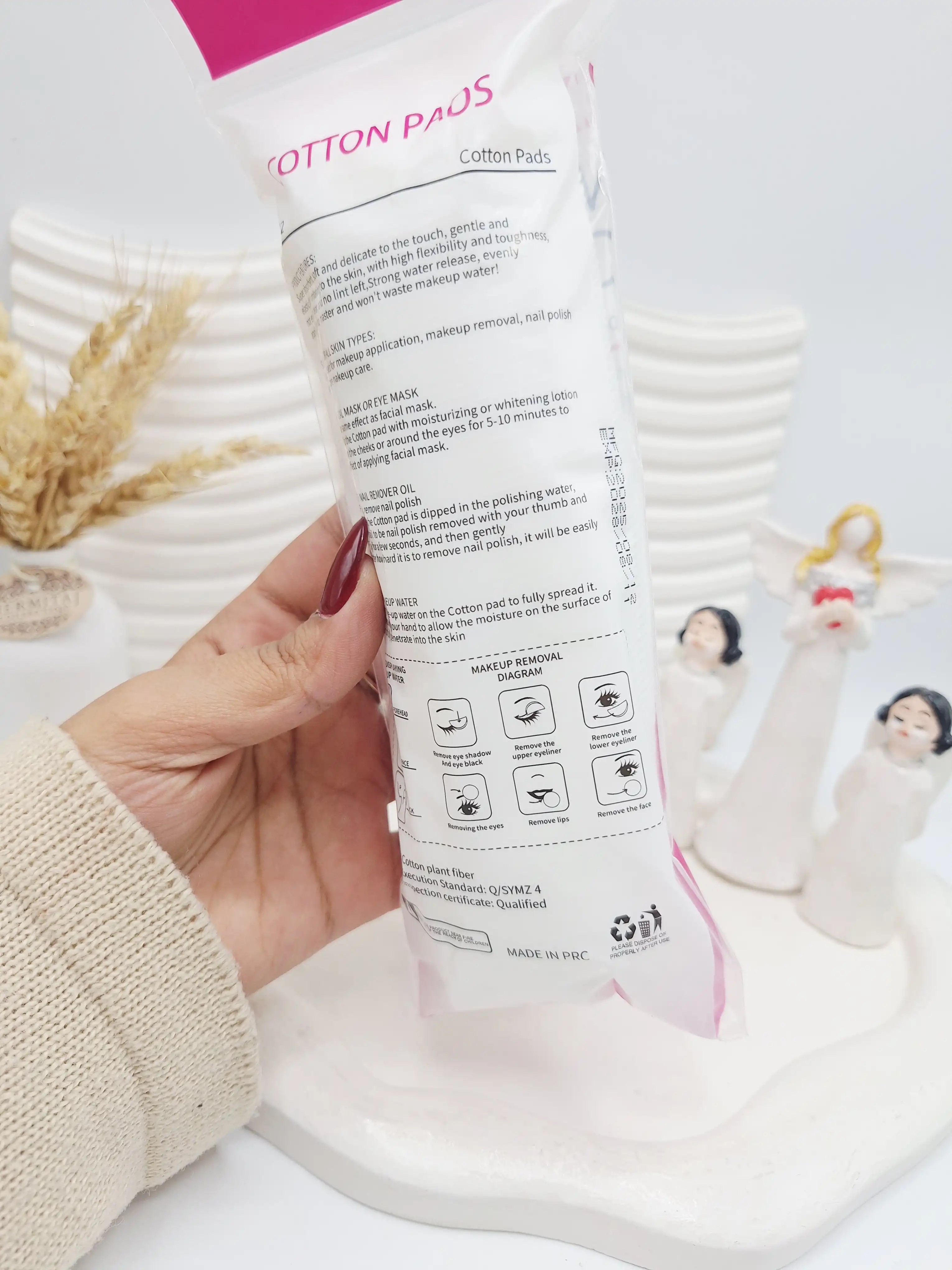 پد پنبه ای آرایشی 80 تایی ضد حساسیت برند MAKE UP COTTON کد 102